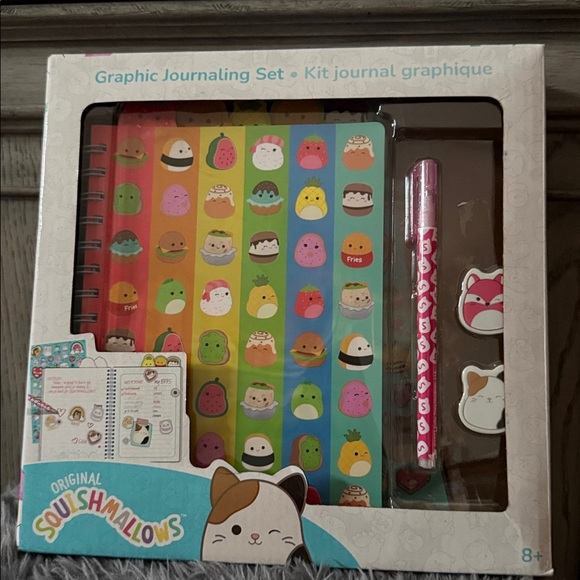 Squishmallows Rainbow Graphic Journal Set - Picture 1 of 3
